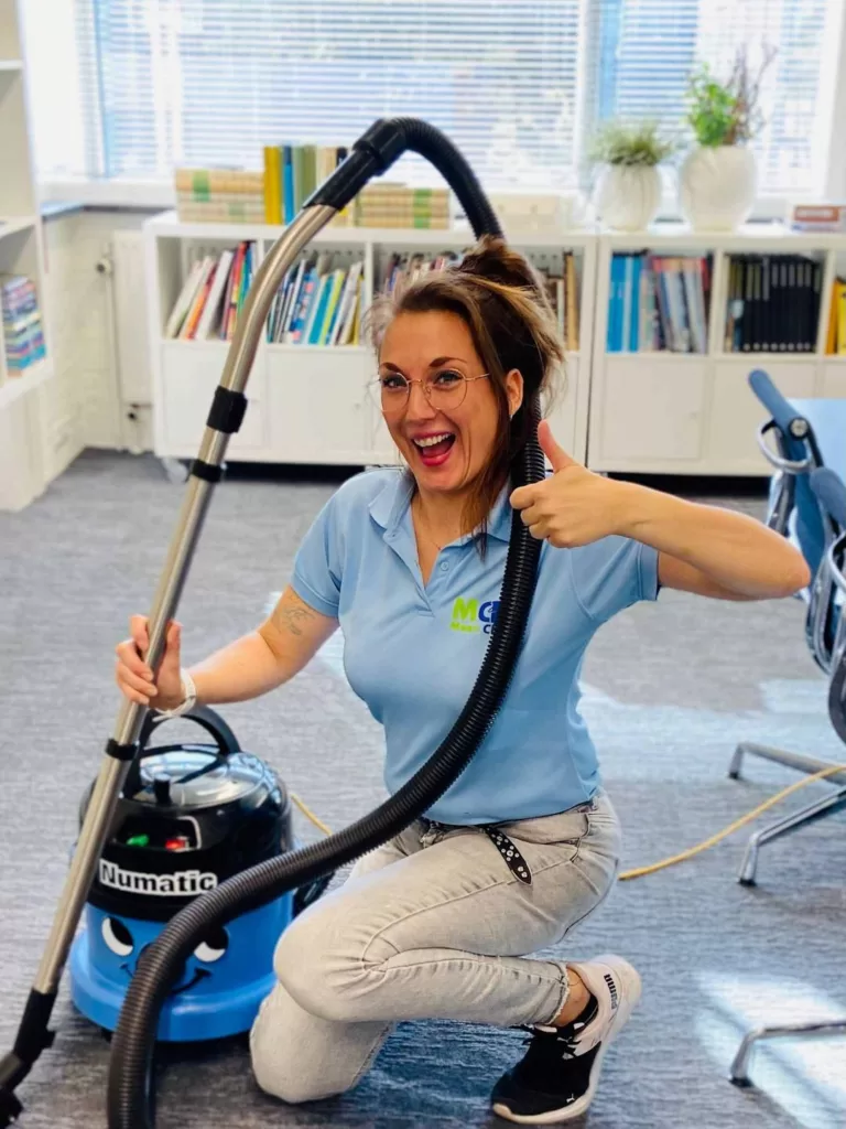 deborah Broekhuizen mean clean